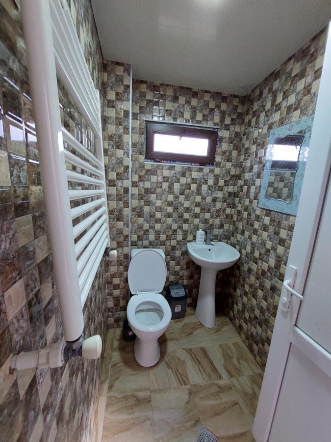Vaniko'S Guesthouse Borjomi Ngoại thất bức ảnh